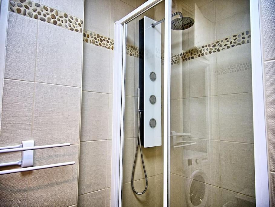 Loft 4/6 Pers Proximite Centre Ville, Gare Et Tram Caen Luaran gambar